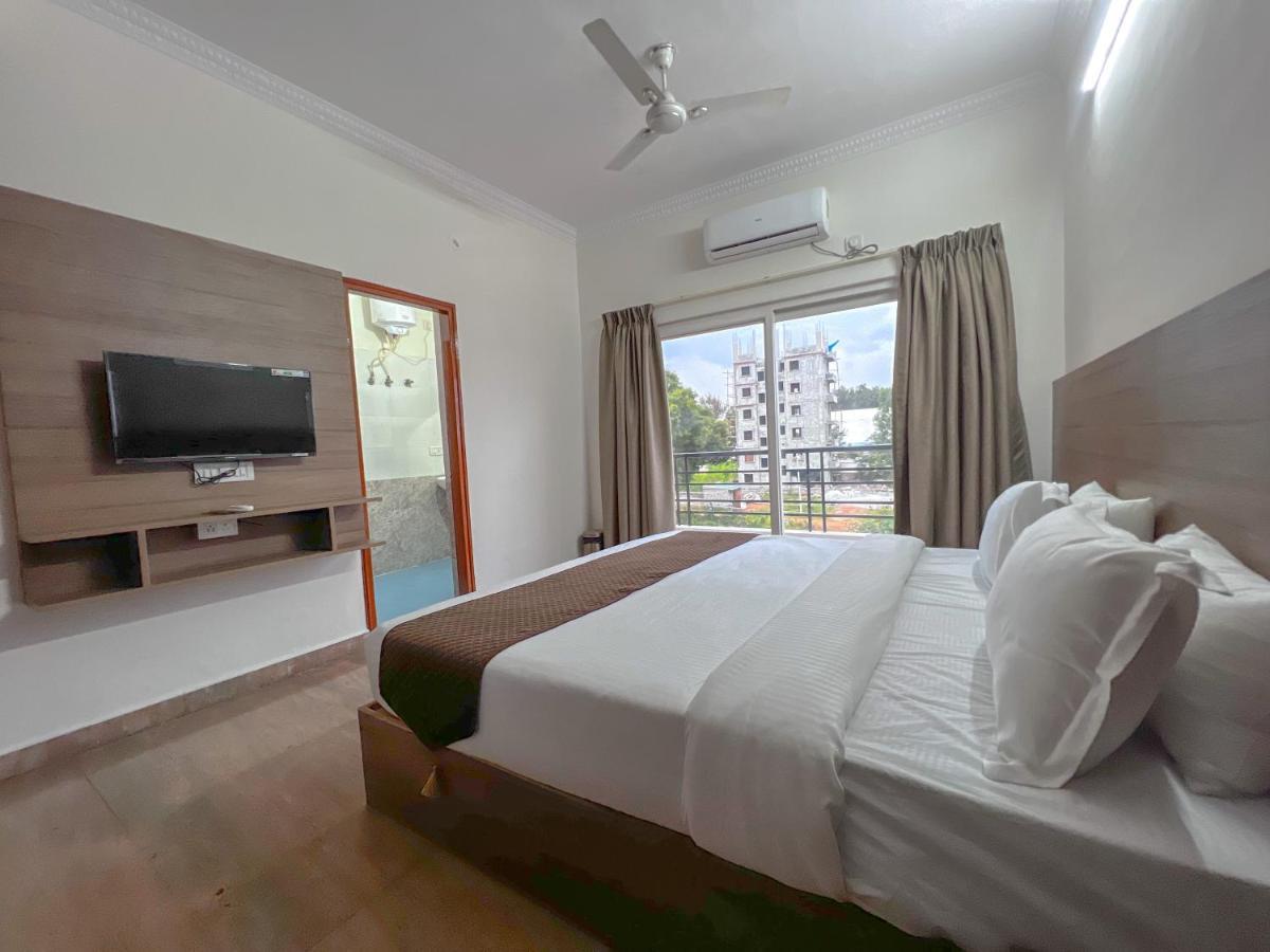 Hotel Elite By Agira Hotels-Free Airport Pickup Or Drop Yelahanka Eksteriør billede