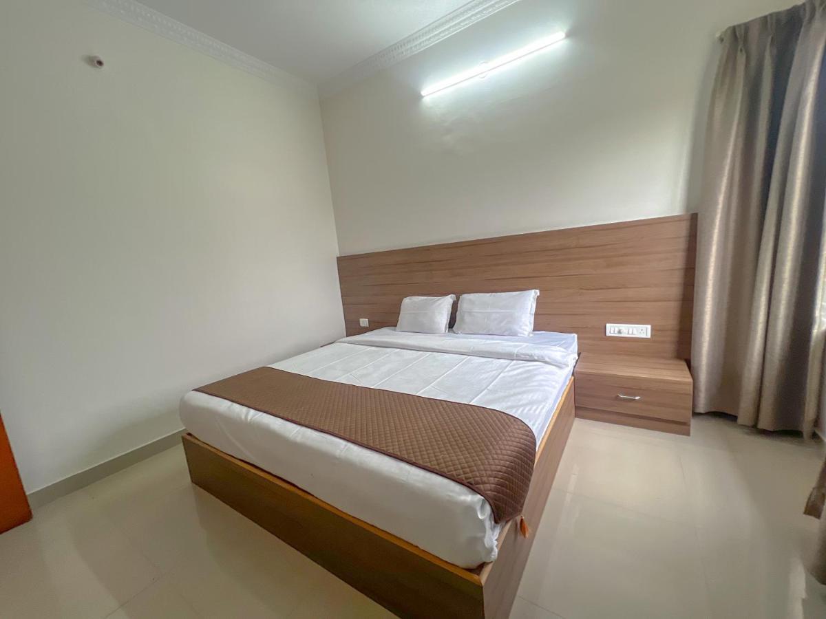 Hotel Elite By Agira Hotels-Free Airport Pickup Or Drop Yelahanka Eksteriør billede